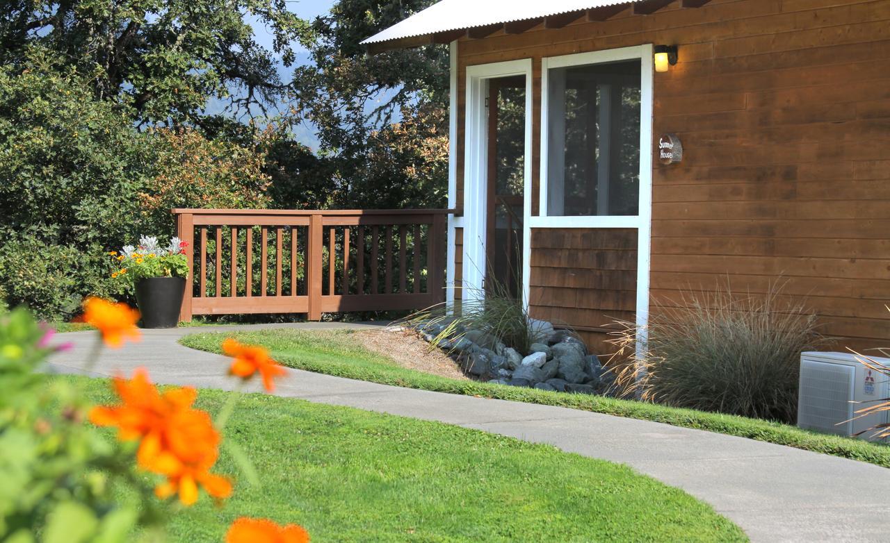 Coho Cottages Willow Creek Exterior foto